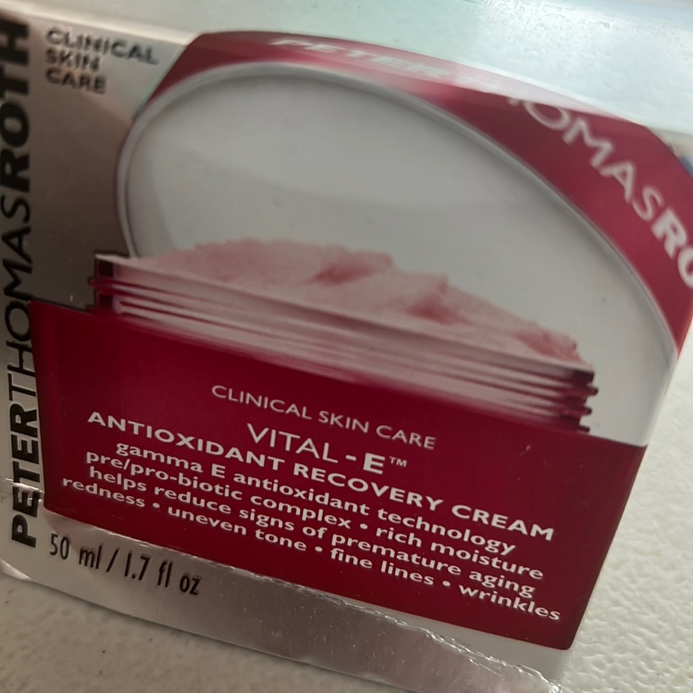 New Peter Thomas Roth Vital - E Antioxidant Recovery Cream 1.7 fl oz